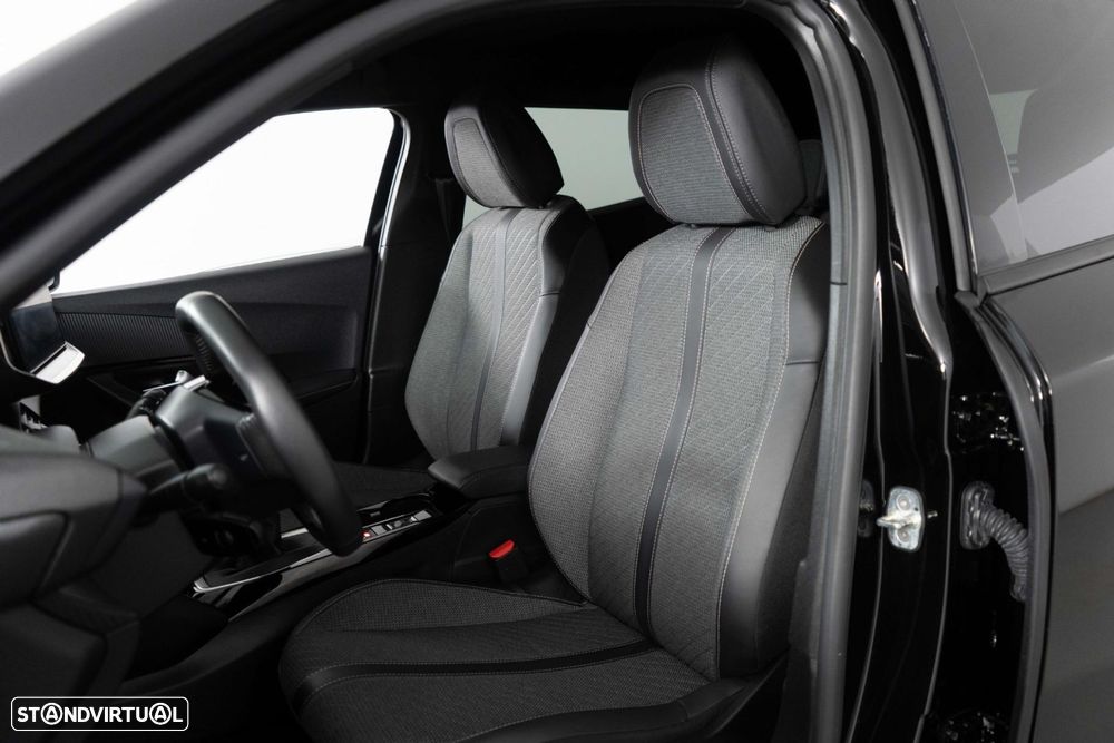 Peugeot 2008 1.2 PureTech Allure Pack - 10