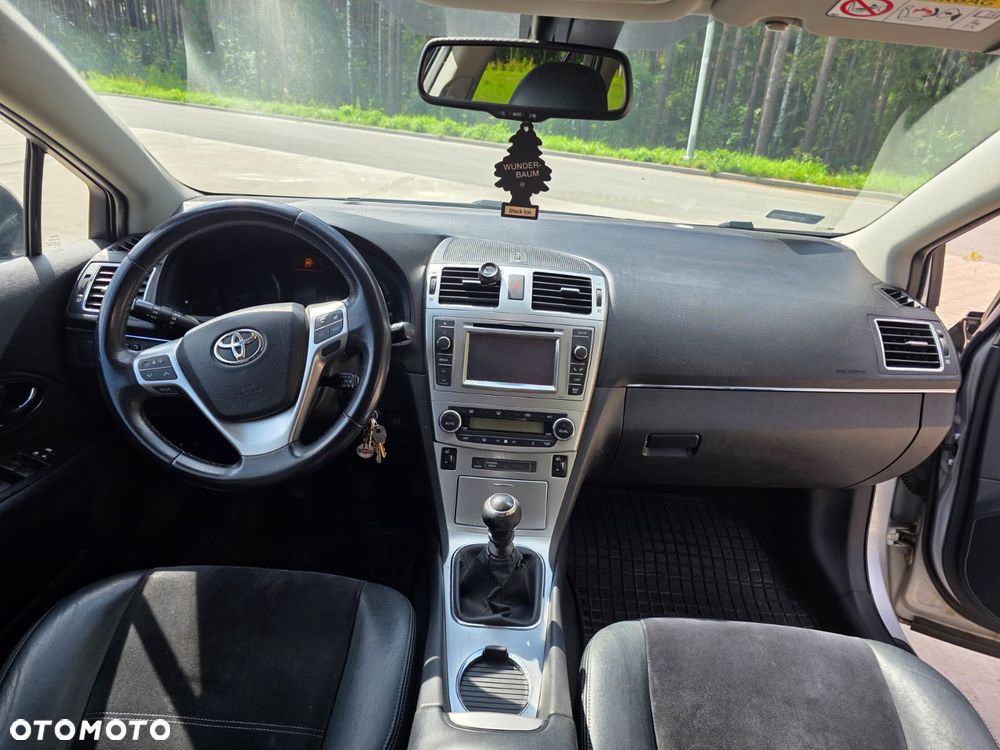 Toyota Avensis 2.0 D-4D Comfort - 7