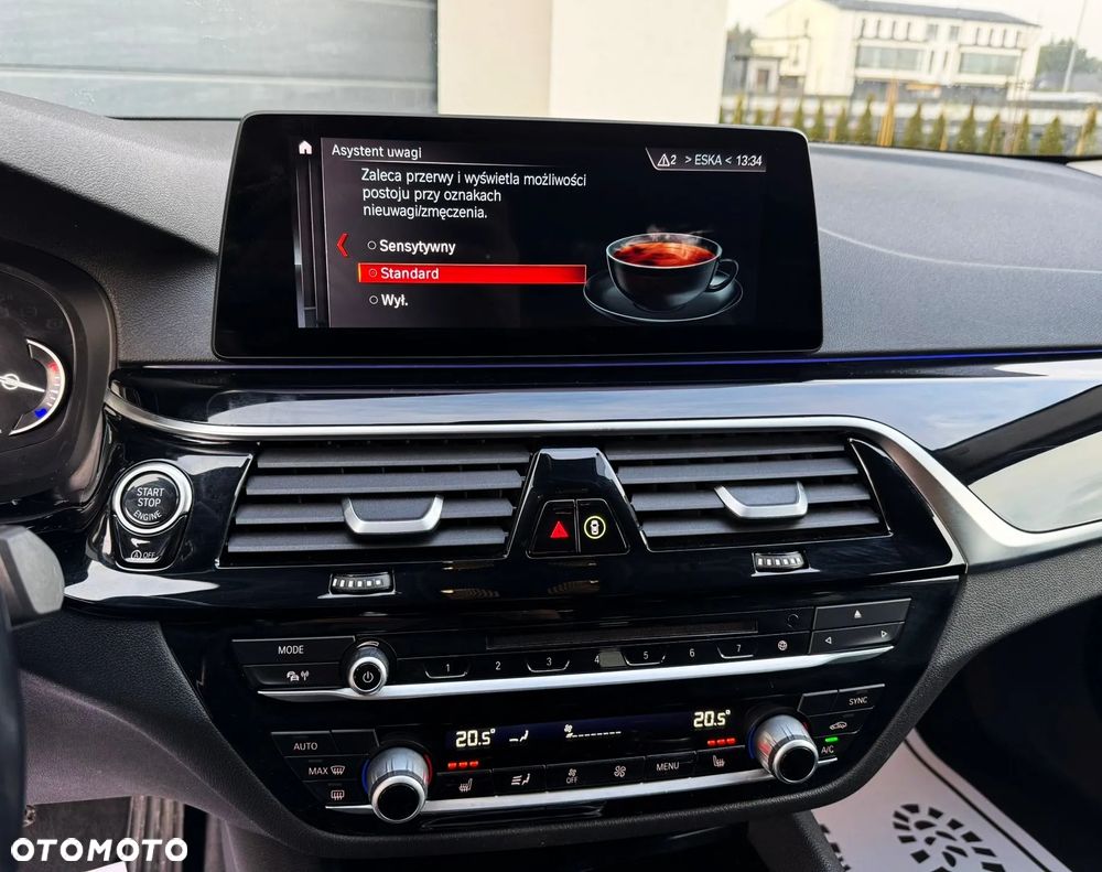 BMW Seria 5 520d M Sport Edition - 14