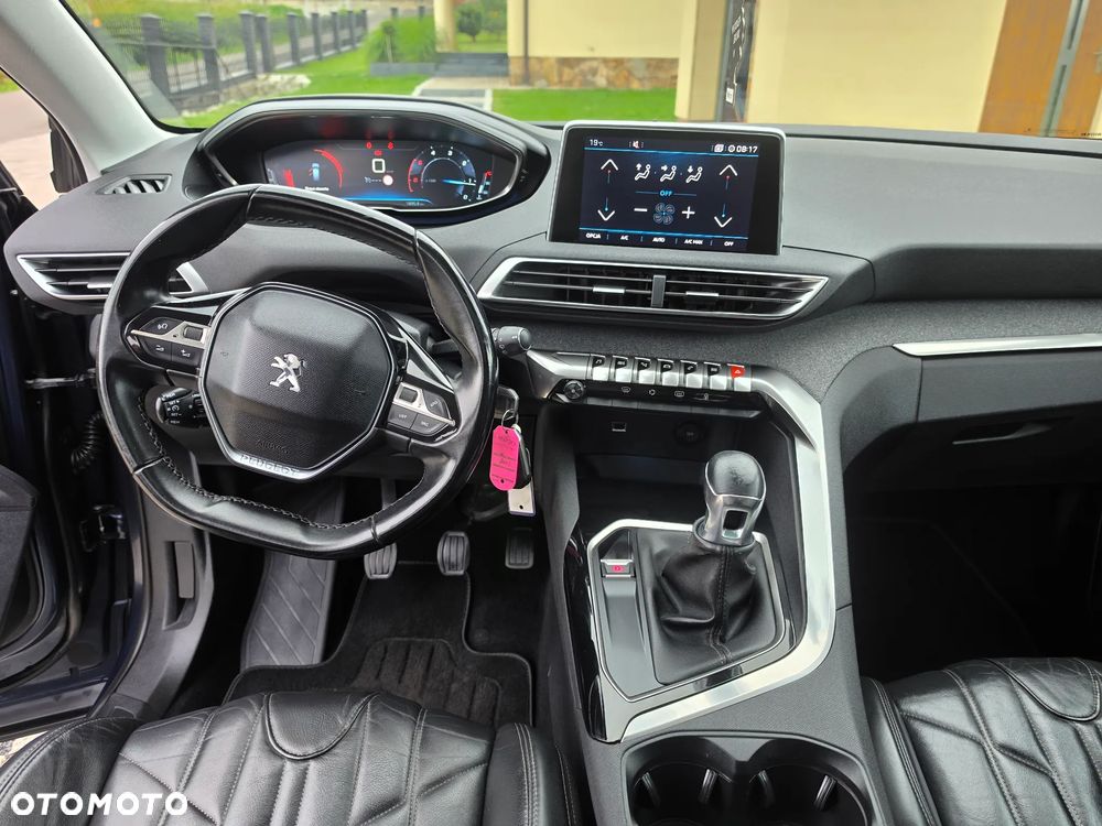 Peugeot 5008 2.0 HDi Family 7os - 24