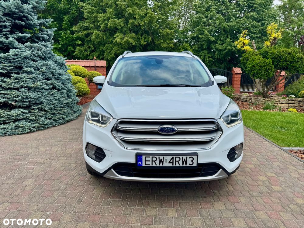 Ford Kuga - 2