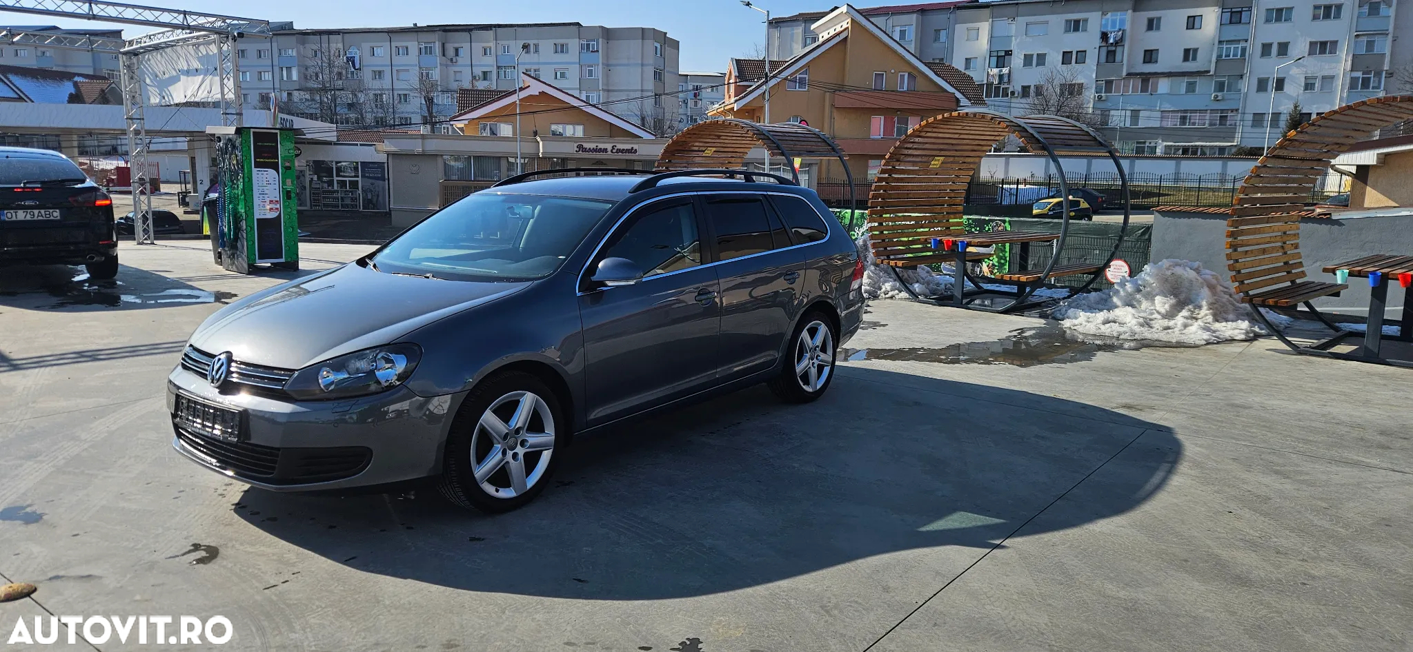 Volkswagen Golf 1.6 TDI 4Motion BlueMotion Technology Comfortline - 2