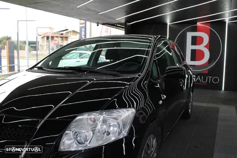 Toyota Auris 1.4 D-4D AC - 5