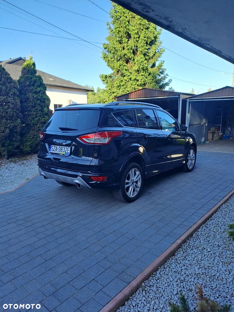 Ford Kuga 2.0 TDCi 4x4 Titanium - 7