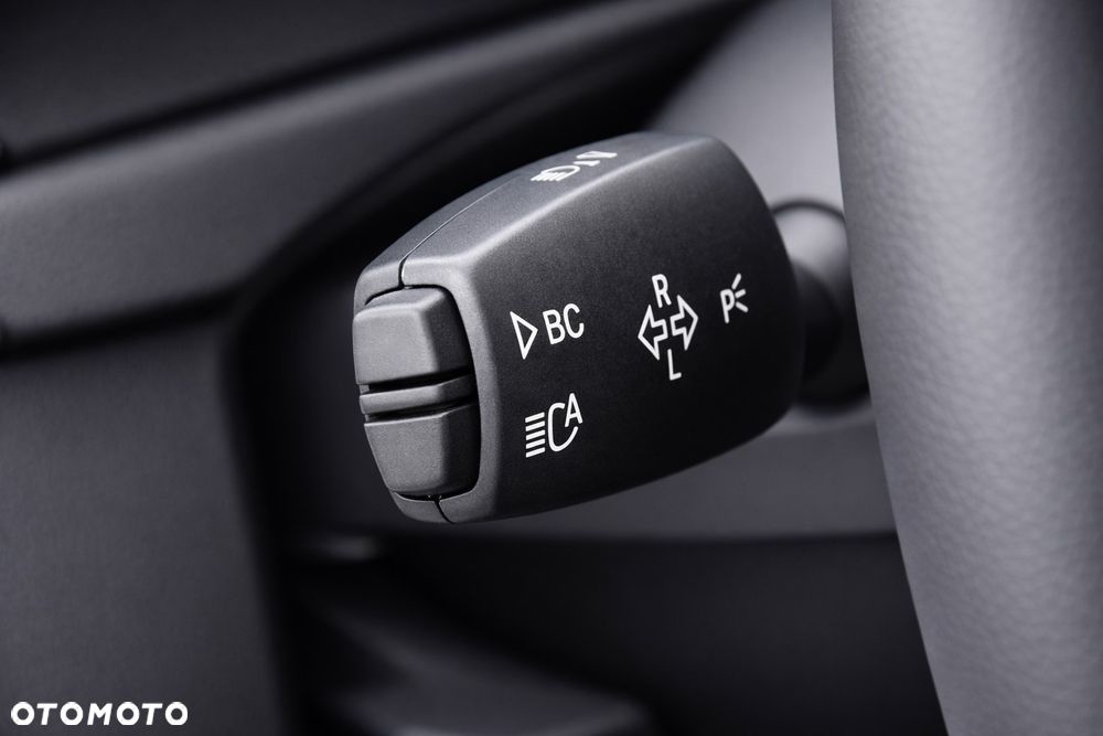 BMW Seria 3 316d - 33