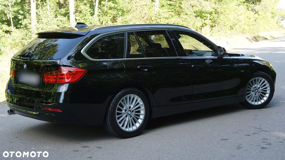 BMW Seria 3 320d Luxury Line - 18