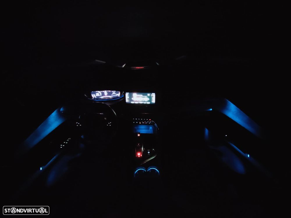 Peugeot 3008 1.5 BlueHDi GT Pack EAT8 - 35