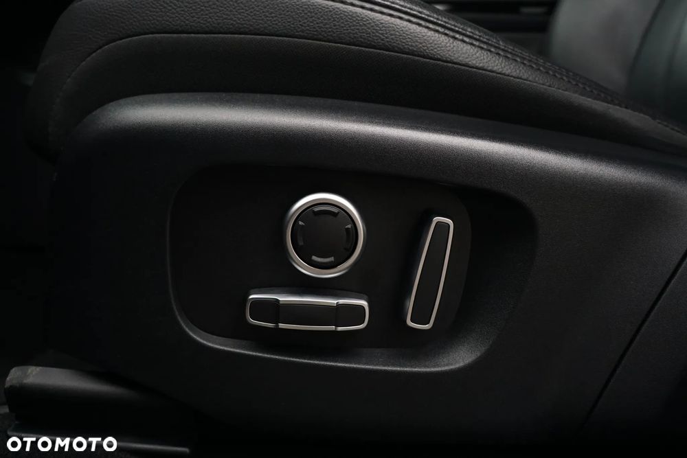 Land Rover Range Rover Evoque - 14