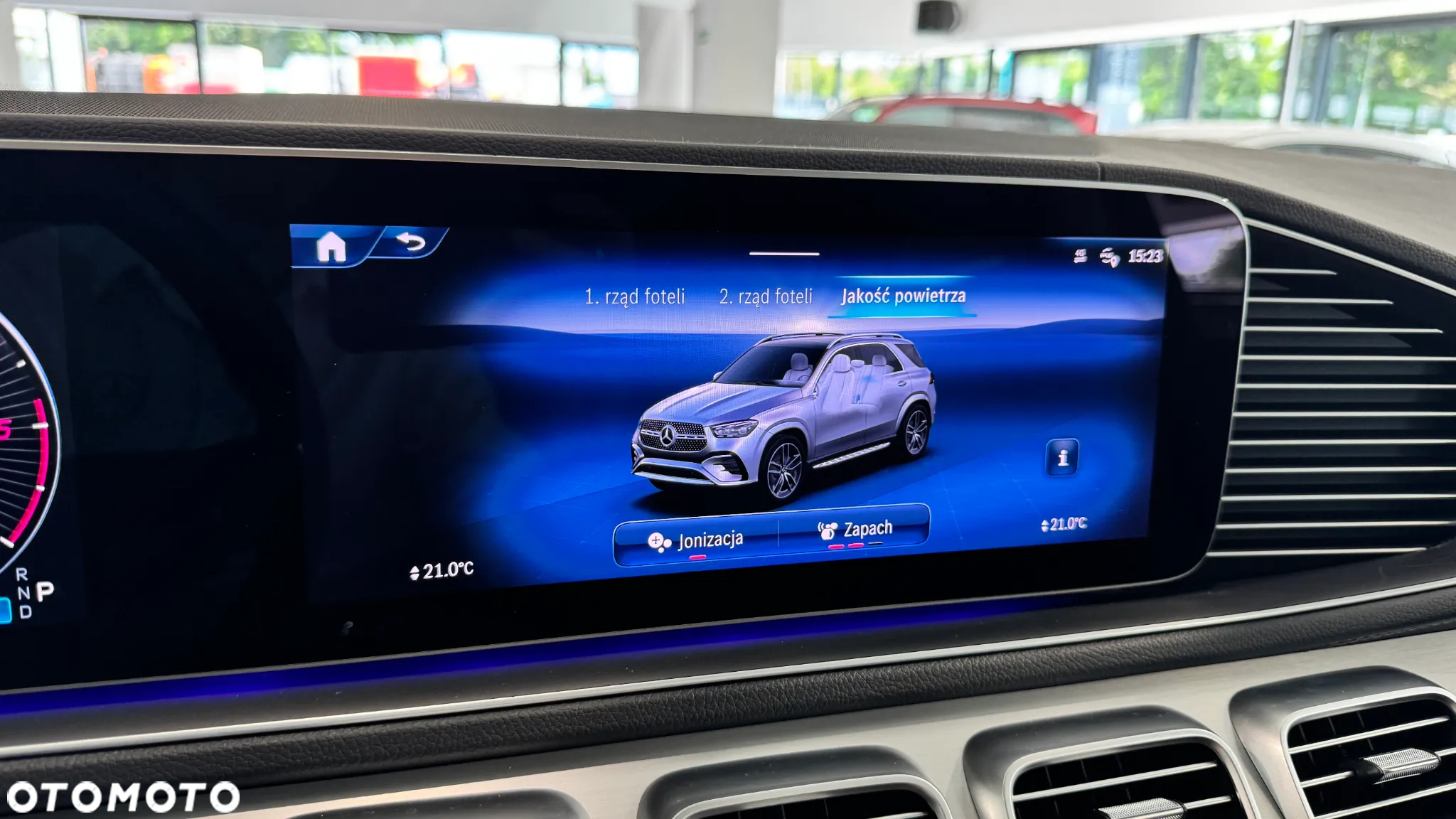 Mercedes-Benz GLE 300 d 4-Matic - 22