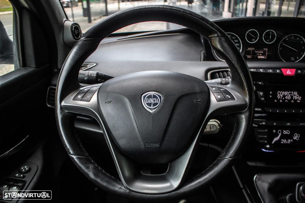 Lancia Ypsilon 1.2 S&S Urban - 10