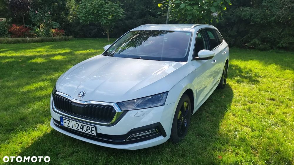 Skoda Octavia 2.0 TDI DSG Style - 1