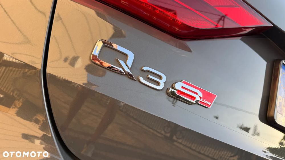 Audi Q3 35 TDI Advanced S tronic - 12
