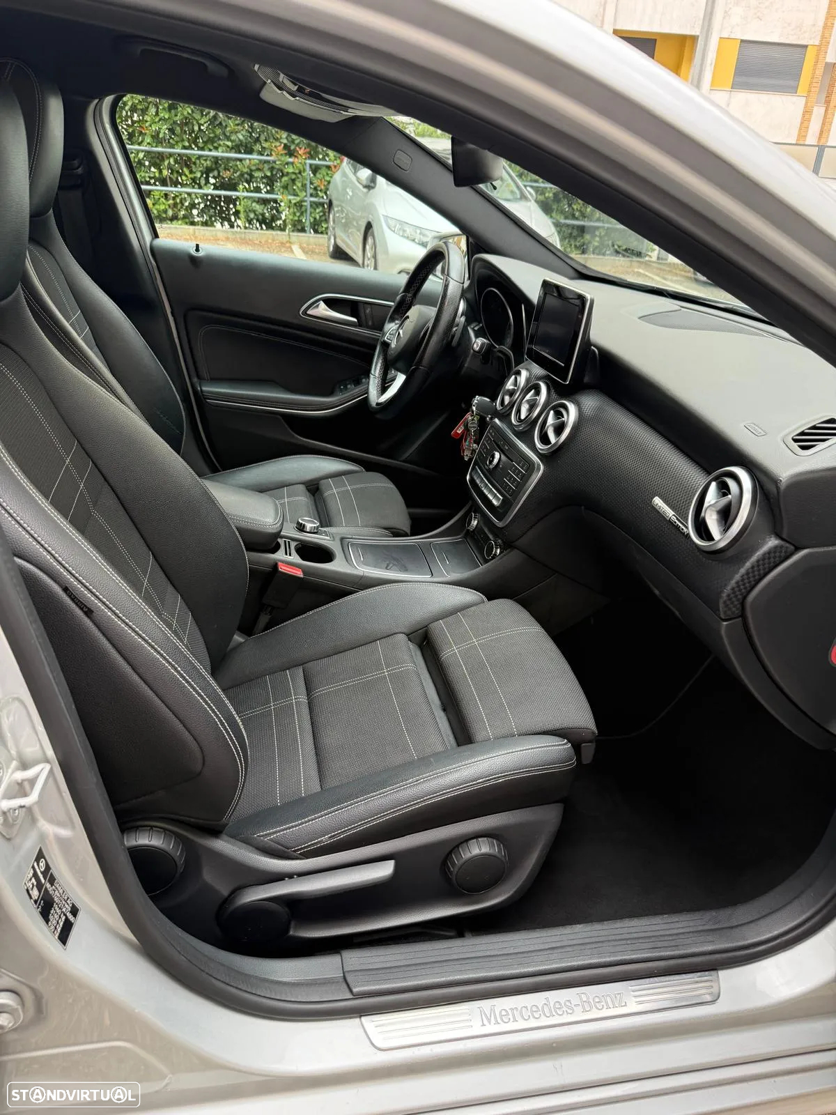 Mercedes-Benz A 180 d Aut. - 7