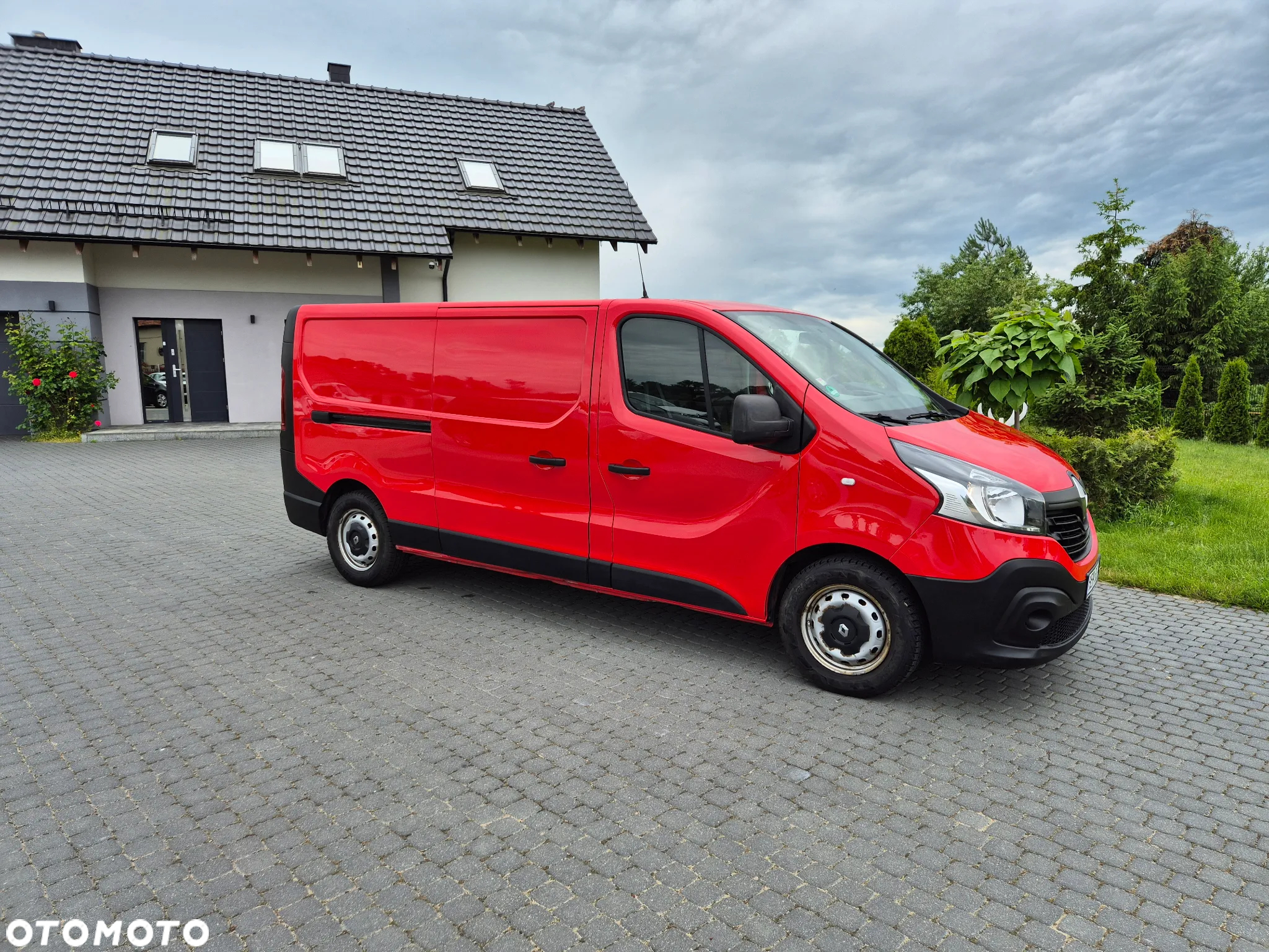 Renault TRAFIC - 24