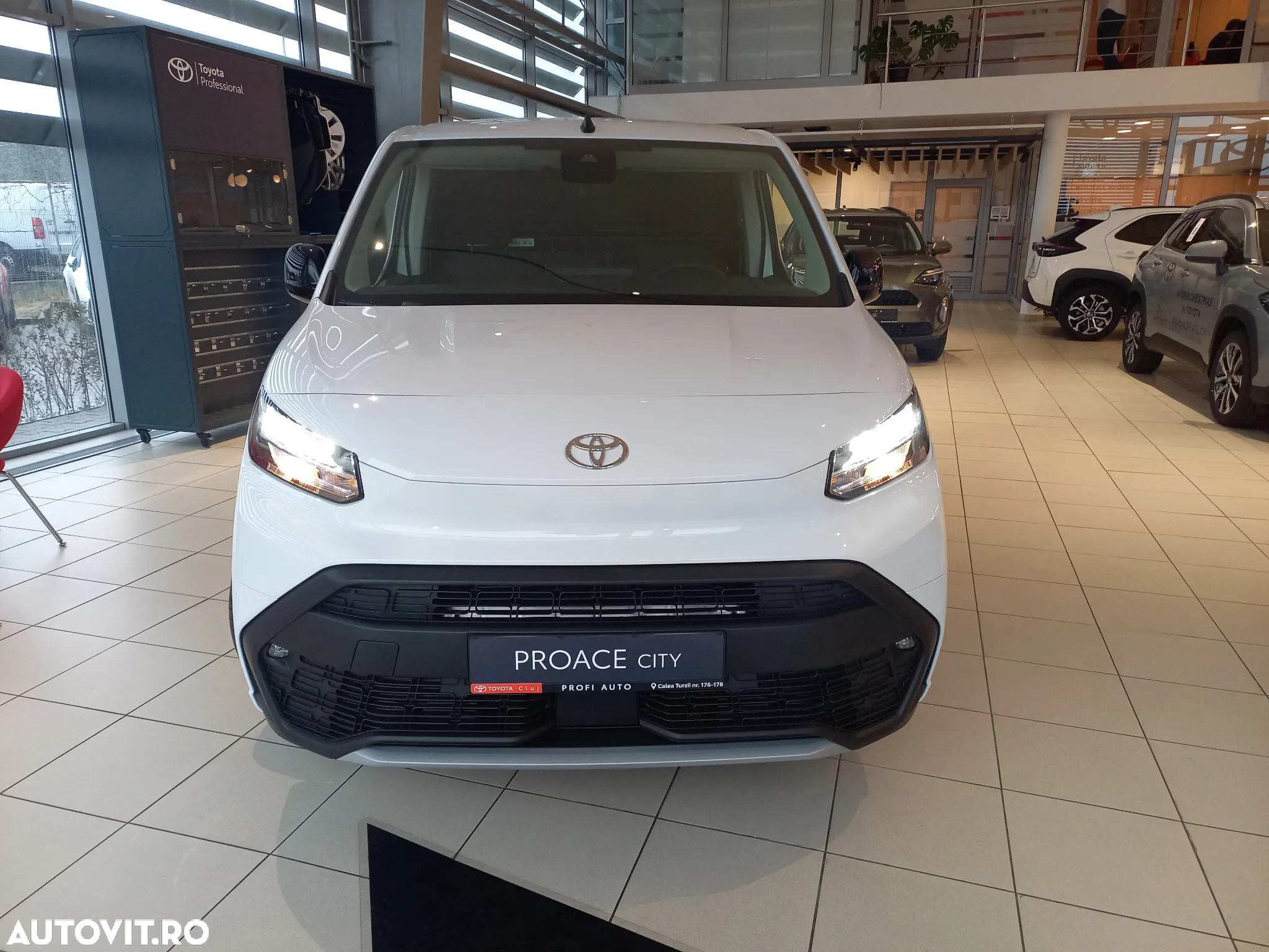 Toyota Proace - 2