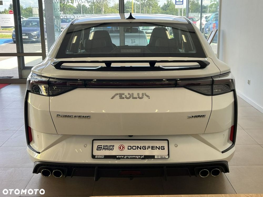 Dongfeng Shine - 5