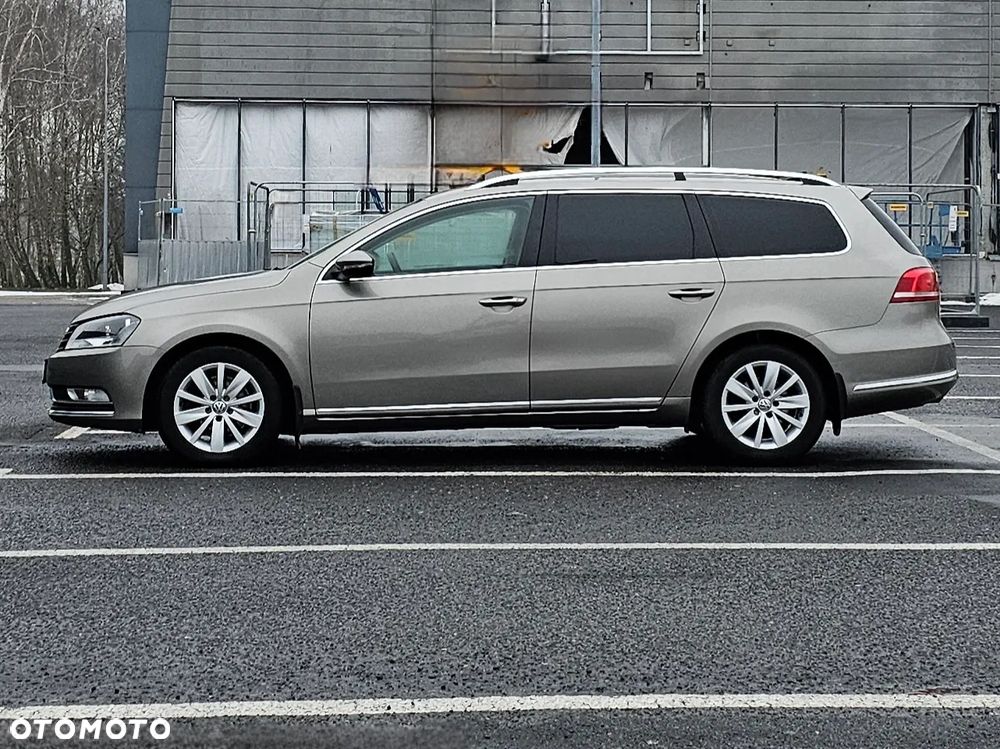 Volkswagen Passat Variant 2.0 TDI BlueMotion Technology Comfortline - 9
