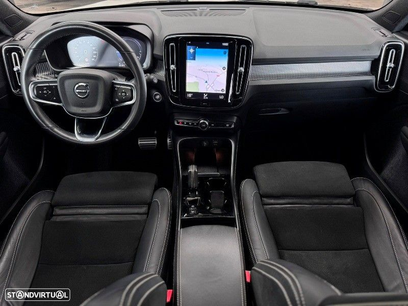 Volvo XC 40 1.5 T5 PHEV R-Design Expression - 2