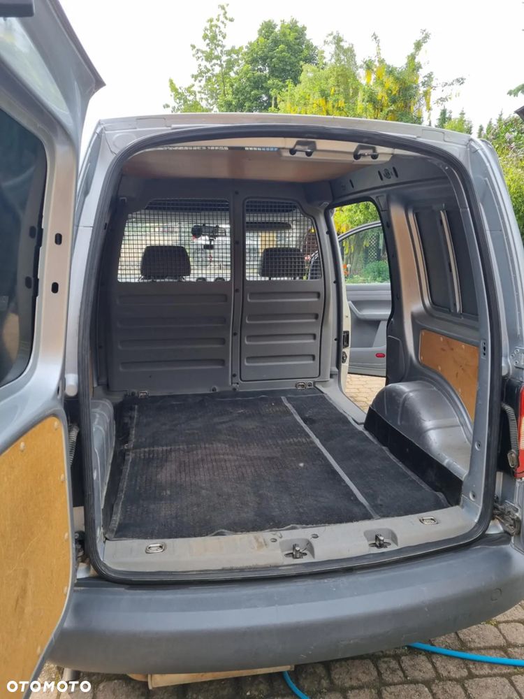 Volkswagen Caddy - 8