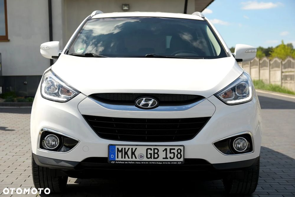 Hyundai ix35 1.6 2WD Fifa World Cup Edition - 12