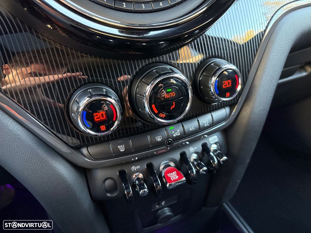 MINI Countryman Cooper SD Sport Edition Auto Desportiva - 48