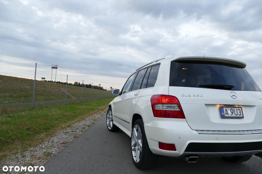 Mercedes-Benz GLK 350 4-Matic - 15