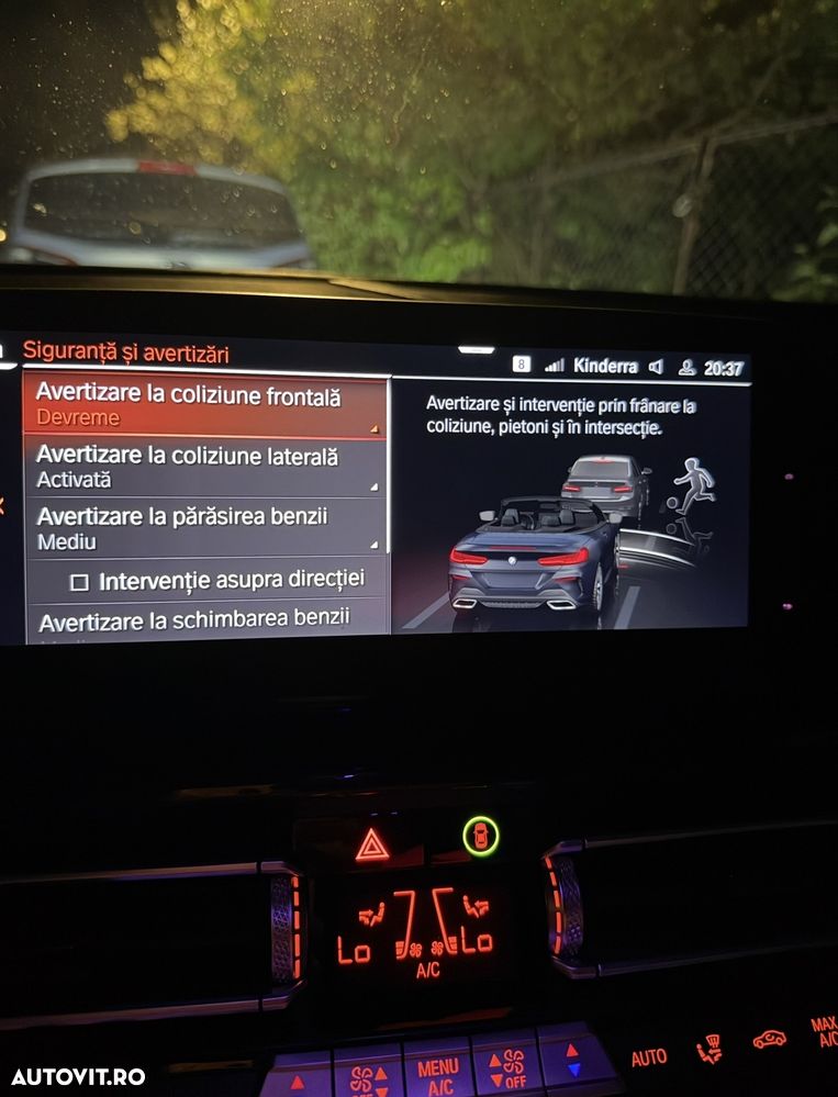BMW Seria 8 840i xDrive - 28