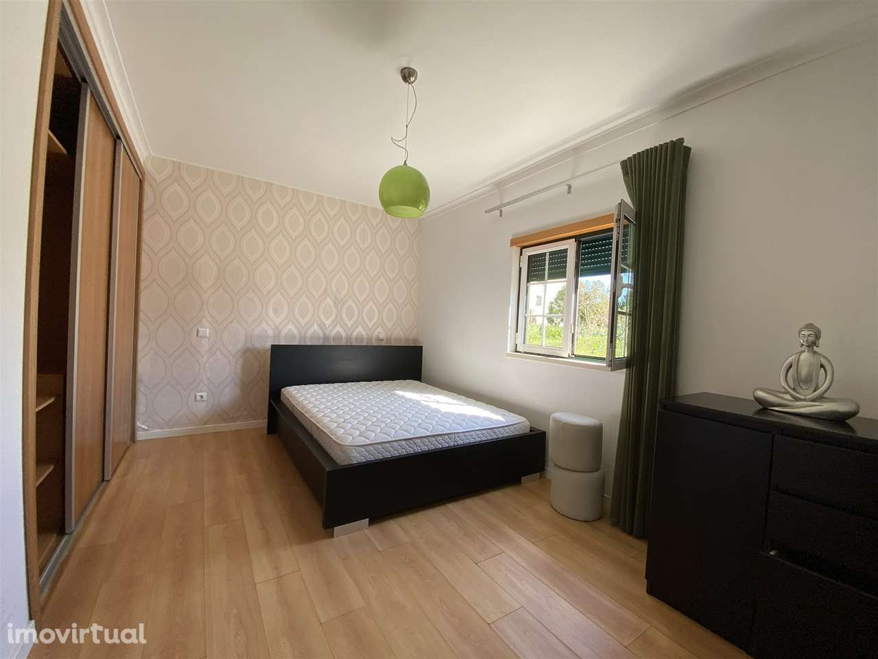 Arrendamento / Moradia T2 / Garagem / Terraço/ Terreno / Ortigosa / Le - Grande imagem: 5/15