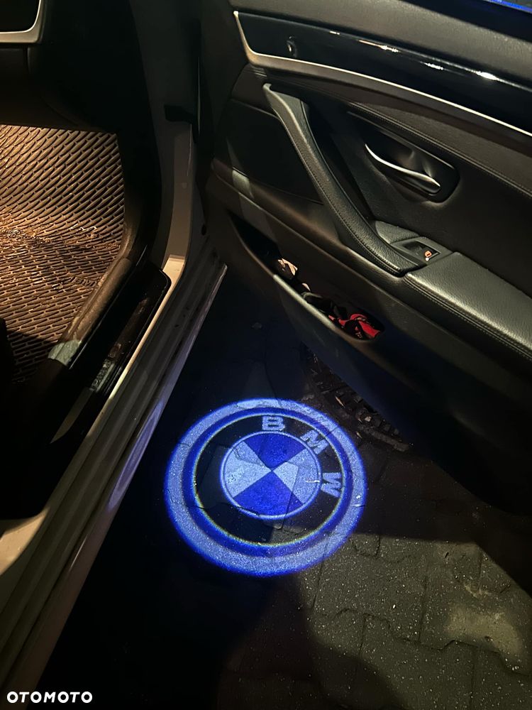 BMW Seria 5 520d - 11