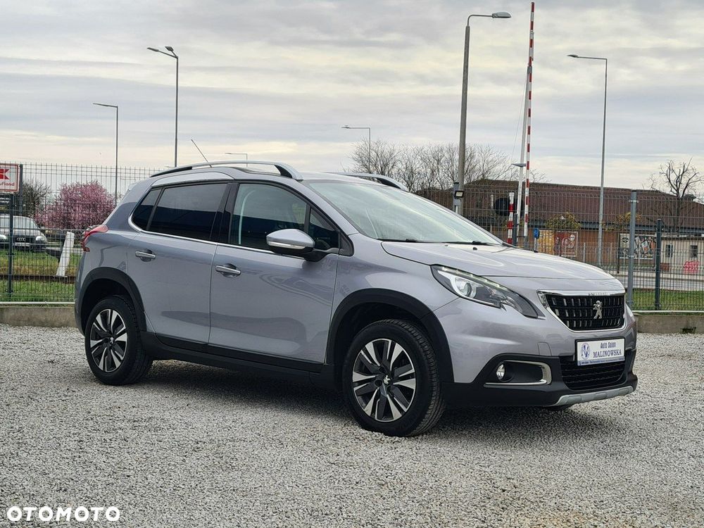 Peugeot 2008 1.2 Pure Tech GPF Allure S&S - 8