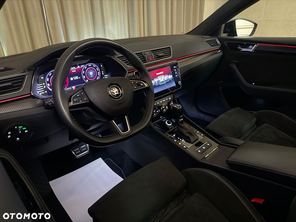 Skoda Superb 2.0 TSI 4x4 Sportline DSG - 4