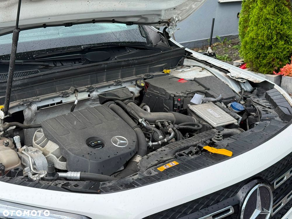 Mercedes-Benz GLB 180 7G-DCT - 9