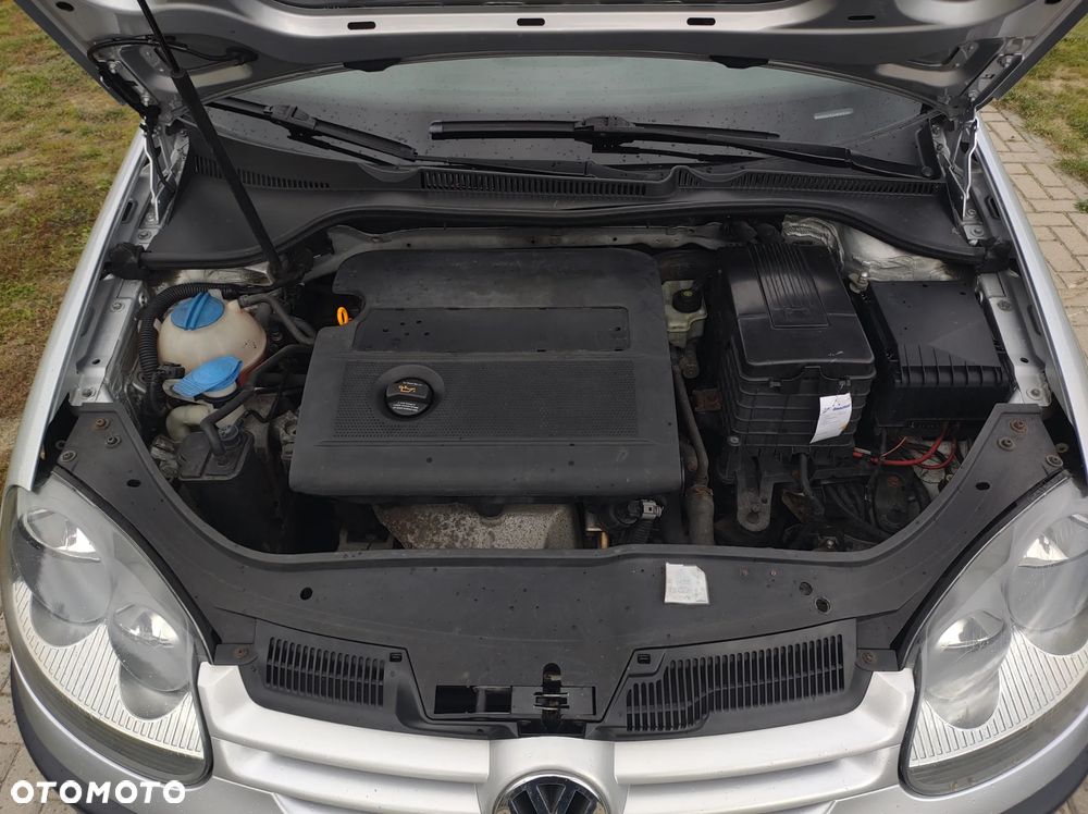 Volkswagen Golf - 18