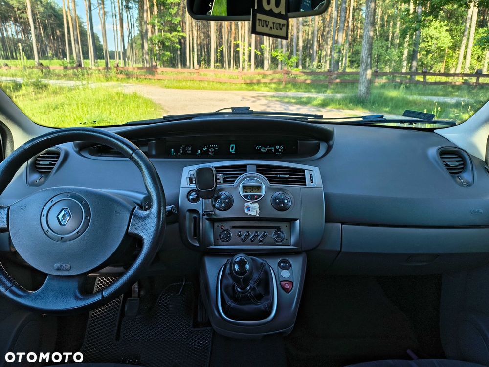 Renault Scenic - 8