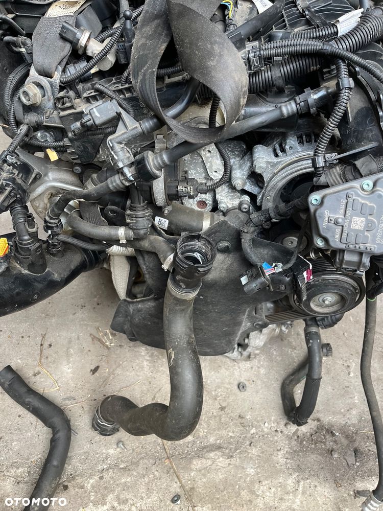 Kompletny silnik BMW b47b20a 2.0i benzyna 34tys km - 5