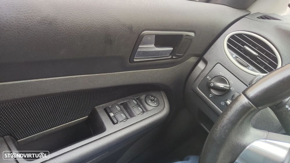 Ford Focus 1.6 TDCi Trend - 5