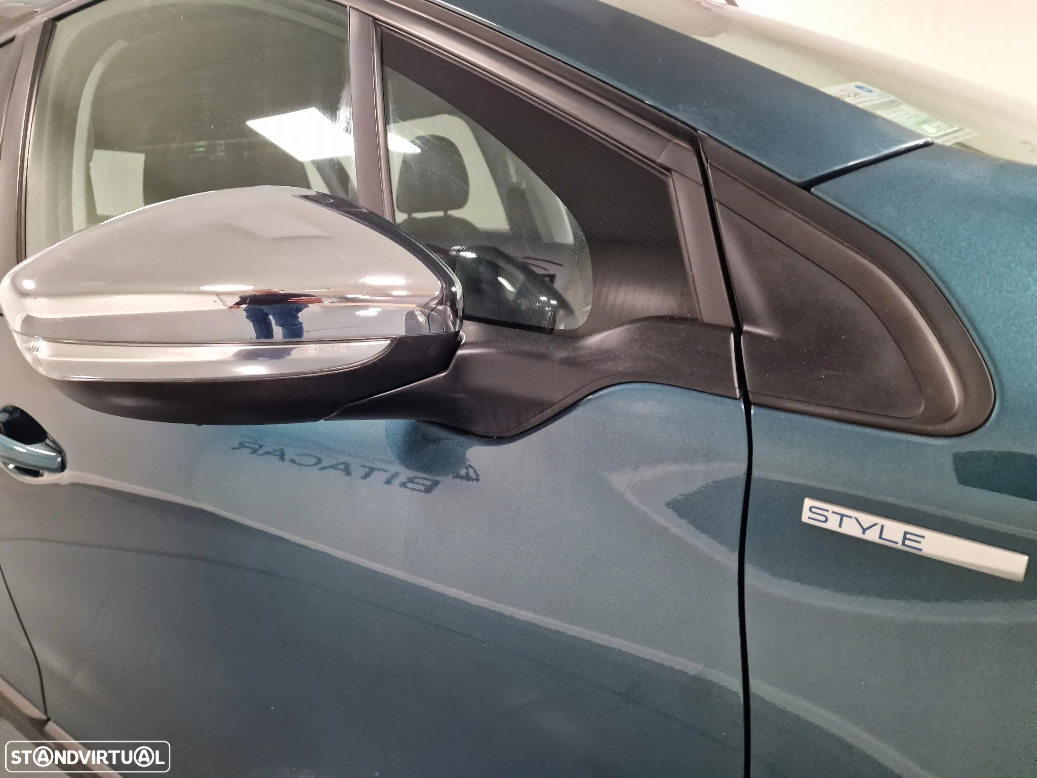 Peugeot 2008 1.2 PureTech Style - 6