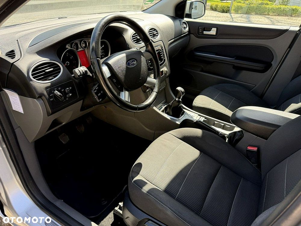 Ford Focus - 7