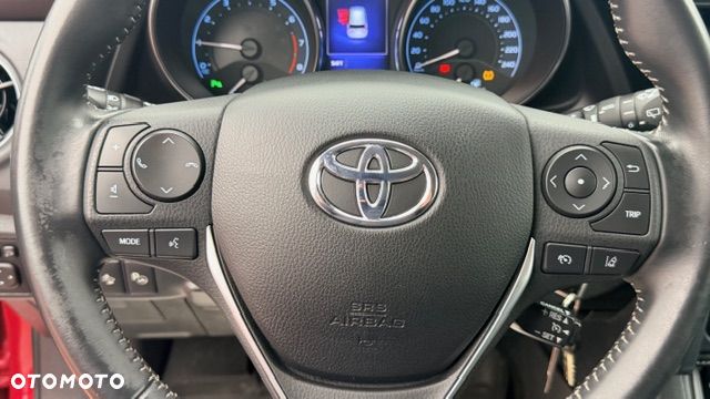 Toyota Auris - 5