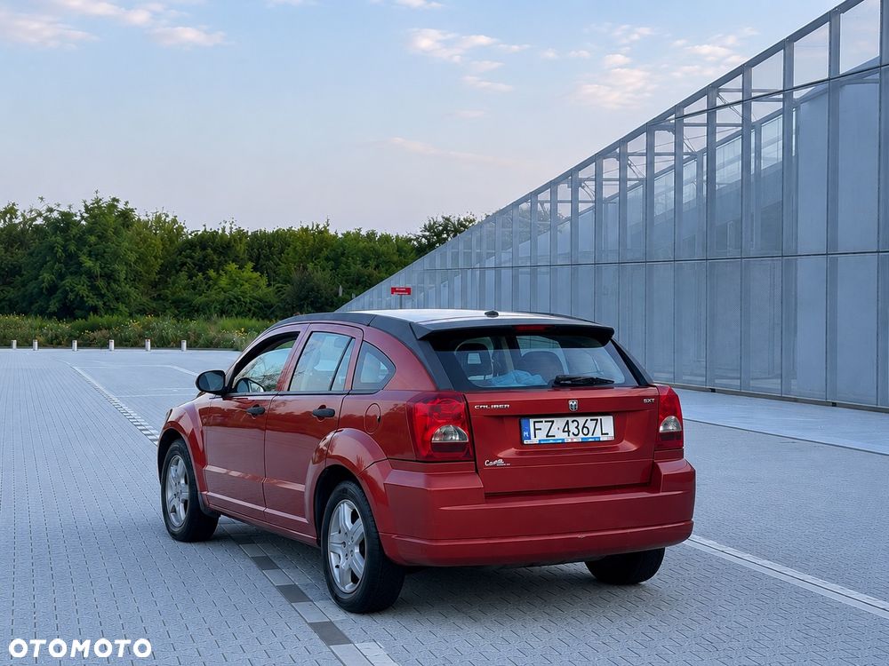Dodge Caliber - 4