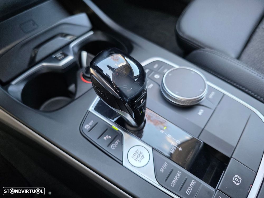 BMW 116 d Line Luxury Auto - 13