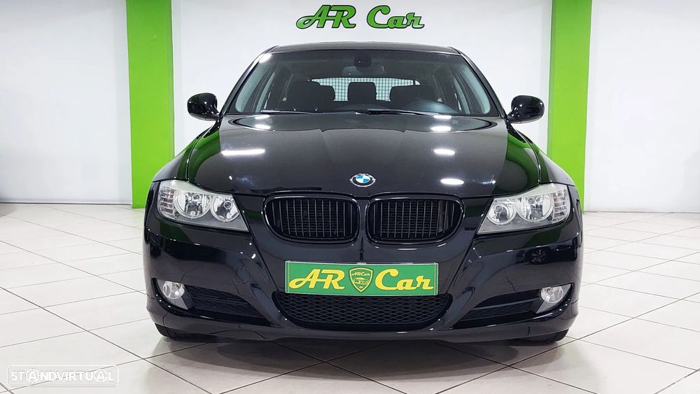 BMW 320 d DPF Touring Aut. - 2