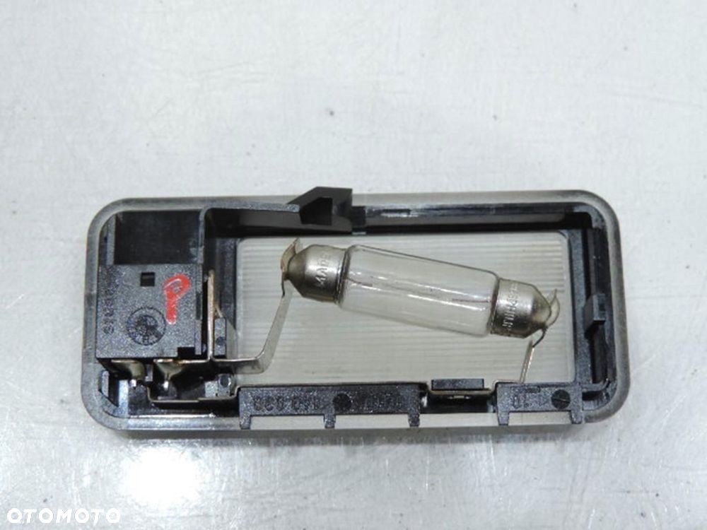 LAMPKA OŚWIETLENIE PODSUFITKI BMW X5 E53 - 3