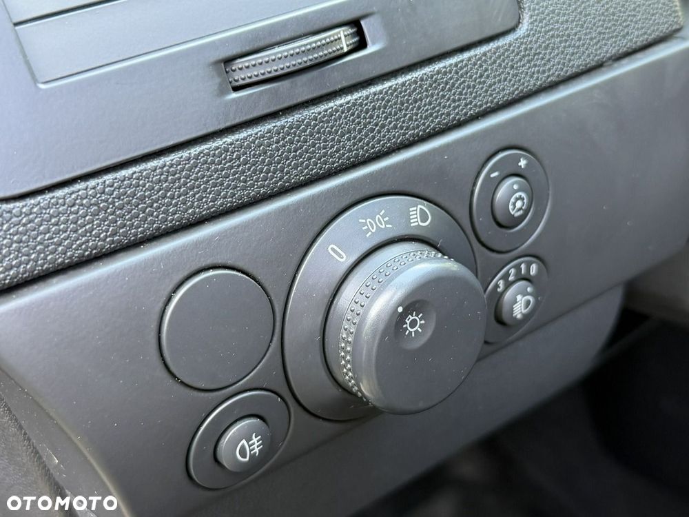 Opel Astra - 13