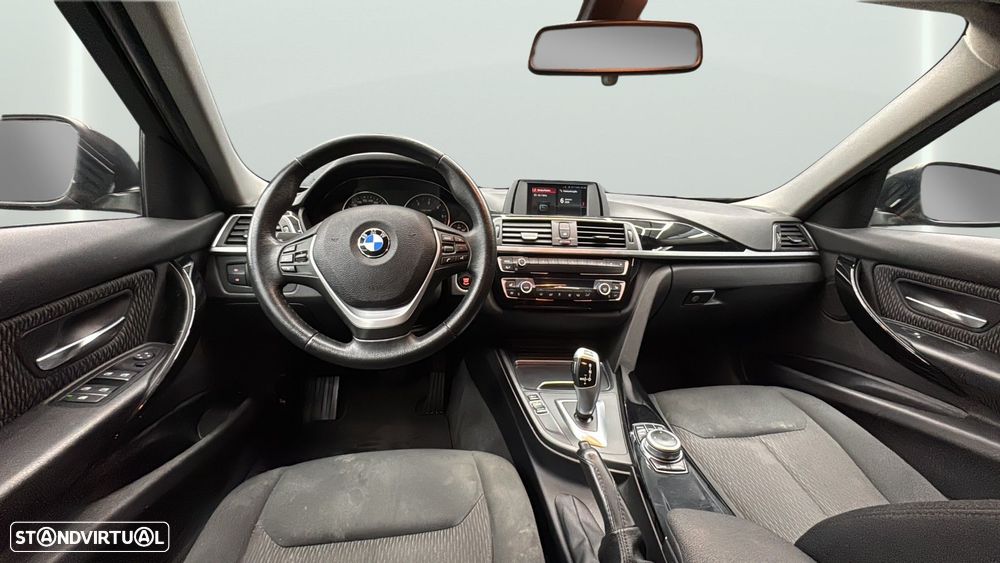 BMW 320 d Advantage Auto - 6