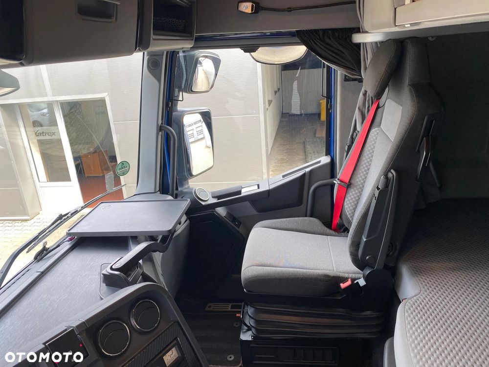 Renault T520 HIGH CAB (STANDARD) - 30