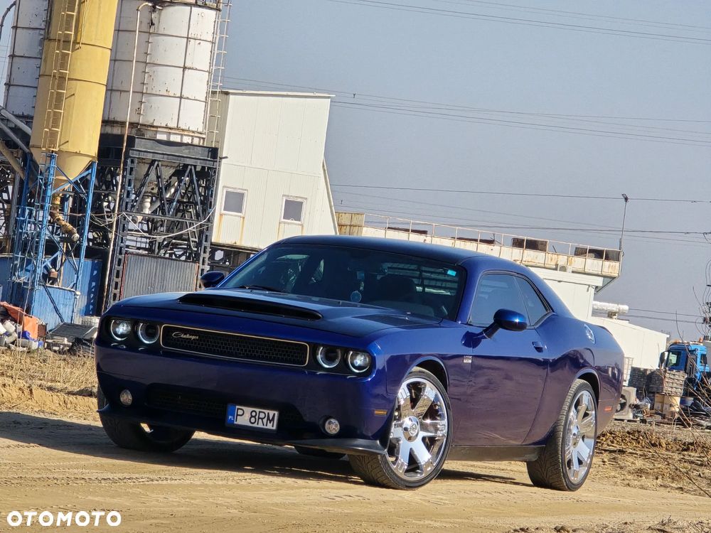 Dodge Challenger - 26