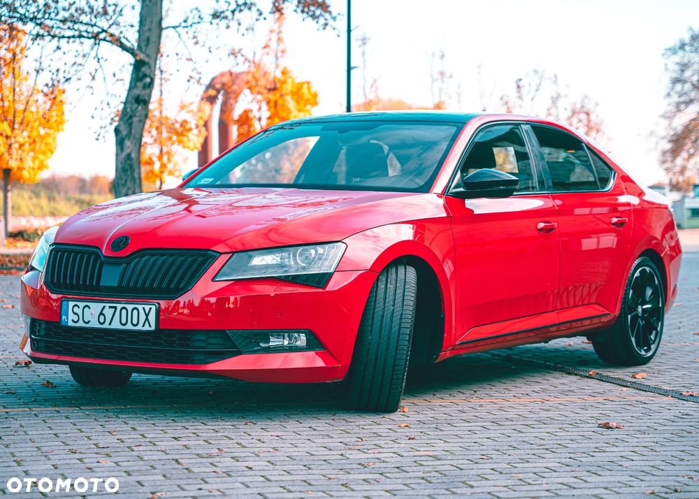 Skoda Superb 2.0 TDI Sportline DSG - 5