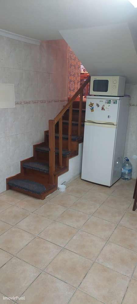 Moradia T3 em banda no campo com lareira - Grande imagem: 5/16