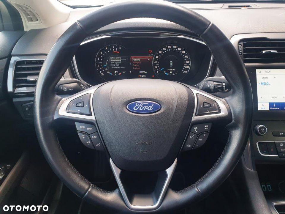 Ford Mondeo - 12
